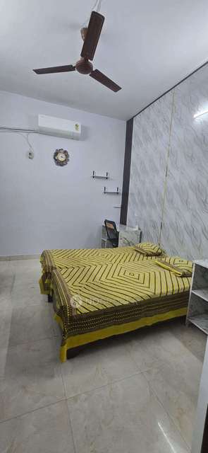 PG for Boys in Ramesh Nagar