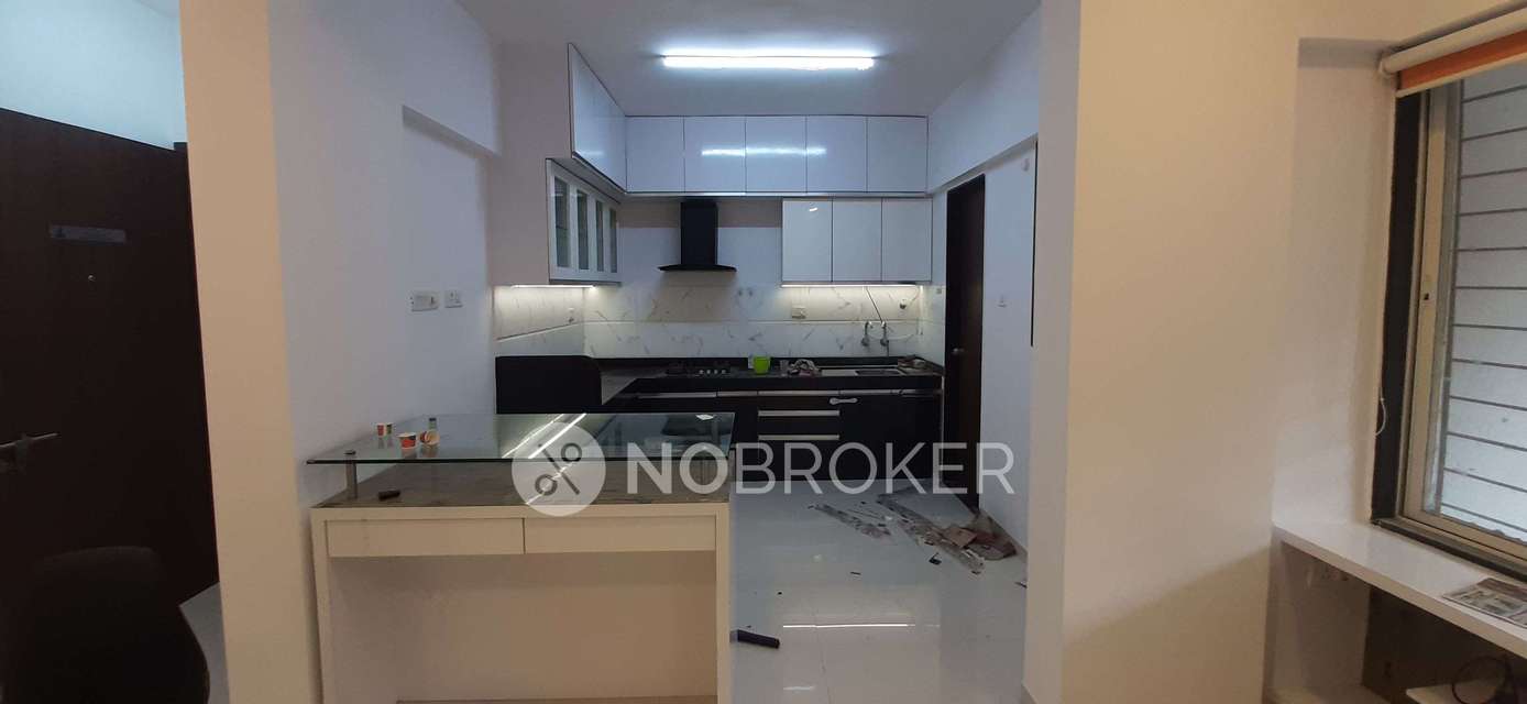 2 BHK Flat In  Dynamic Linea for Rent  In Hadapsar