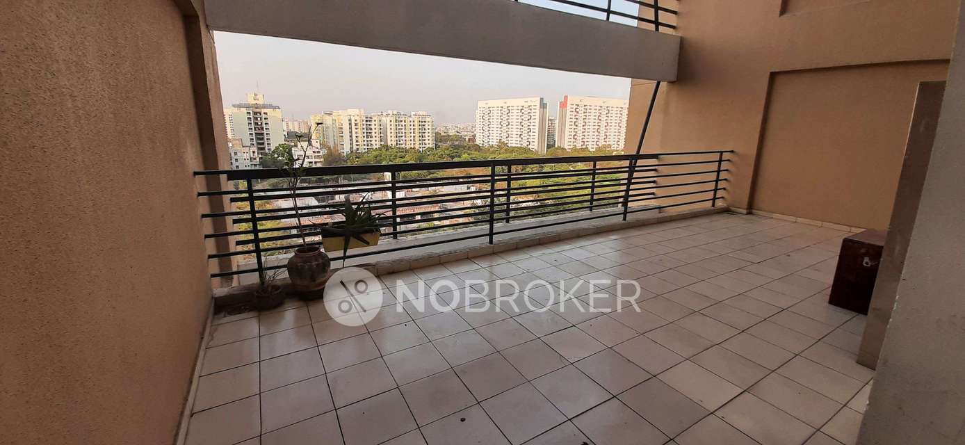 2 BHK Flat In  Dynamic Linea for Rent  In Hadapsar