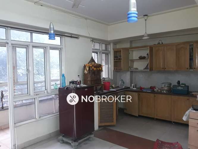 Showroom in Vasundhara, Ghaziabad for Rent 