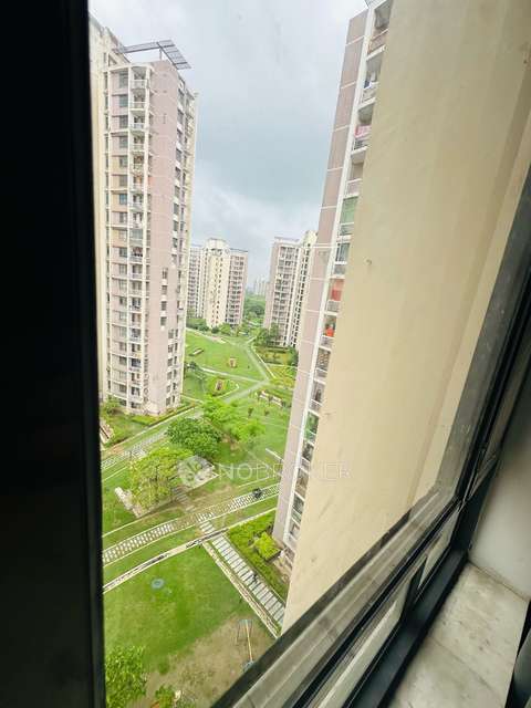 3 BHK Flat In Unitech Horizon For Sale  In Sector Pi-1