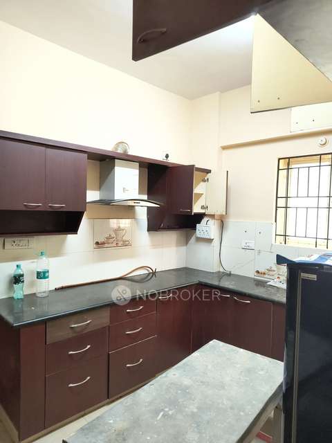 2 BHK Flat In Pnr Slv Flora Apartment for Rent  In Hongasandra