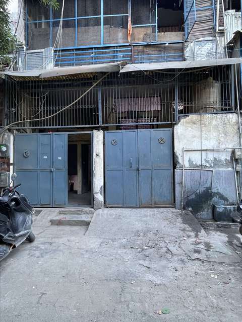 Godown/Warehouse in Dilshad Garden, Delhi for Rent 