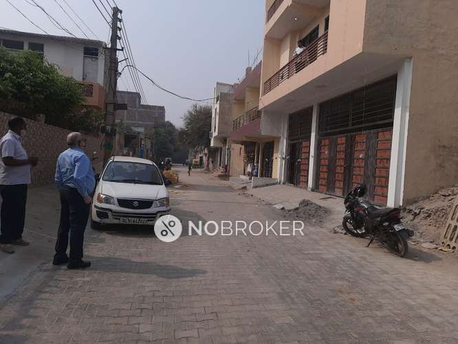 1 BHK Flat for Rent  In Sector 3