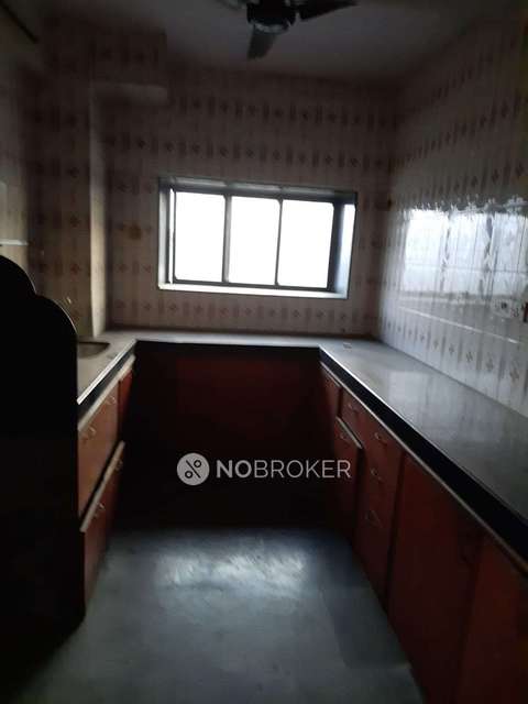 2 BHK Flat In Lake Height Chs No 6 For Sale  In Powai Colony