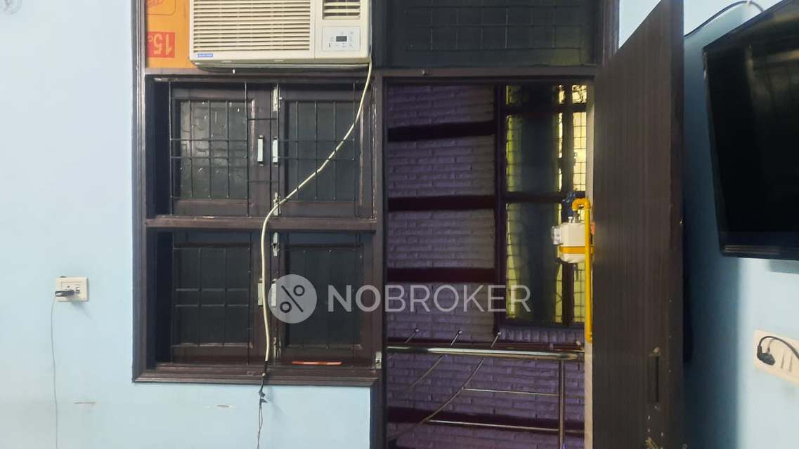 2 BHK Flat For Sale  In Pandav Nagar