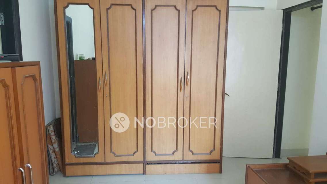 1 BHK Flat In Green Tower For Sale  In Andheri West