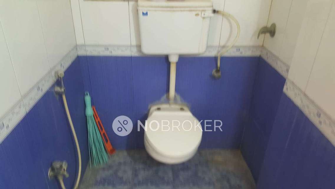 1 BHK Flat In Green Tower For Sale  In Andheri West