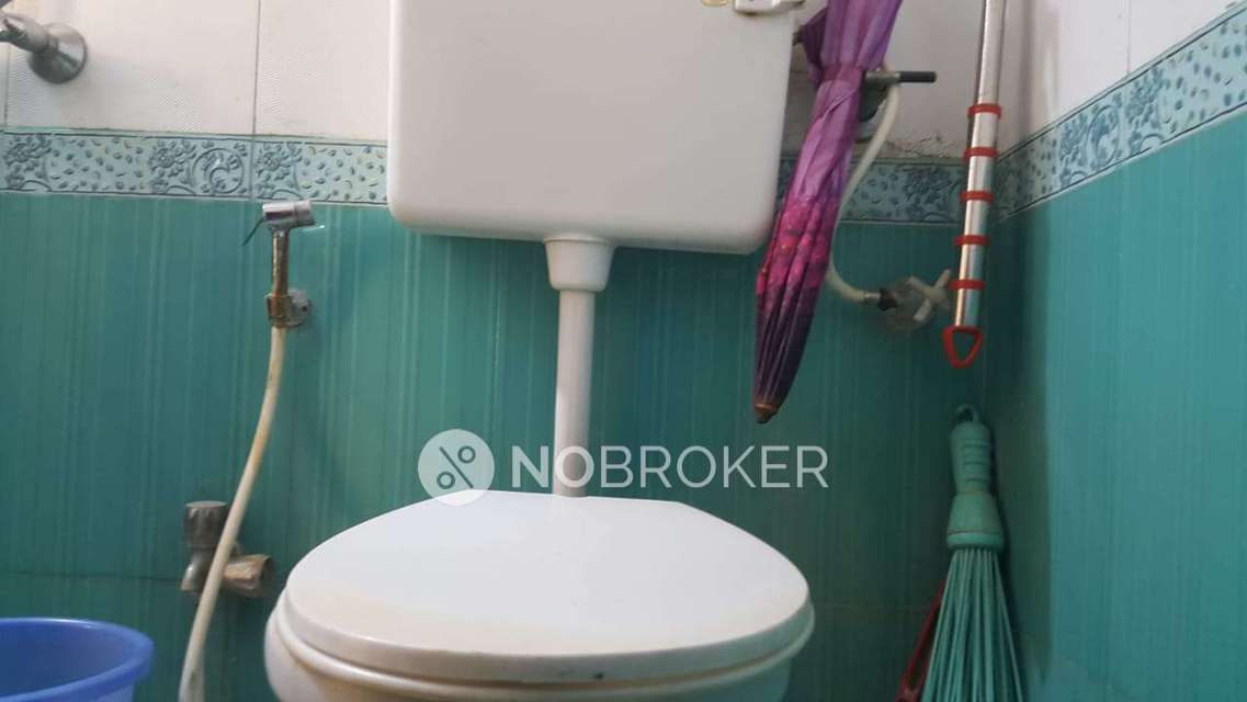 1 BHK Flat In Green Tower For Sale  In Andheri West