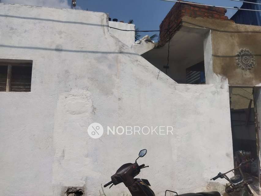 2 BHK House For Sale  In Korattur
