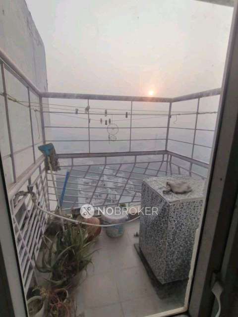 2 BHK Flat In Bptp Princess Park For Sale  In Sector 86