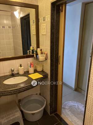 3 BHK Flat In Dheeraj Heritage Residency  For Sale  In Santacruz West