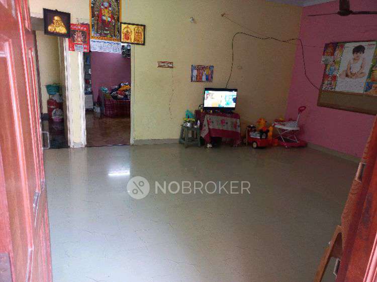2 BHK House for Lease  In  Valasaravakkam