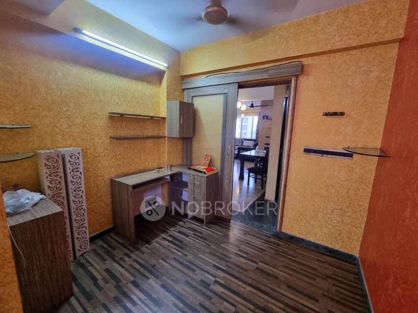 3 BHK Flat In Hiranandani Crown, Mumbai For Sale  In Crown Building