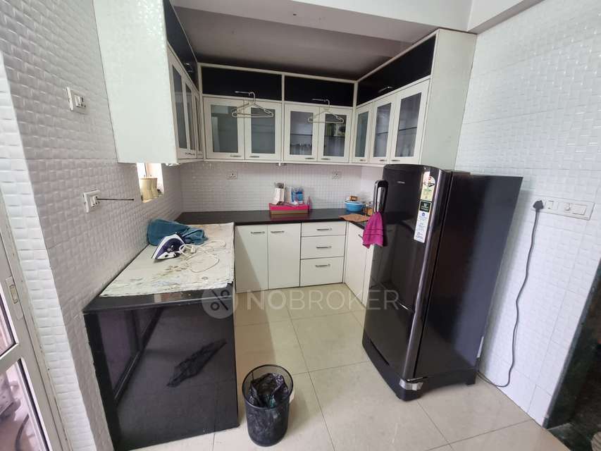 3 BHK Flat In Hiranandani Crown, Mumbai For Sale  In Crown Building