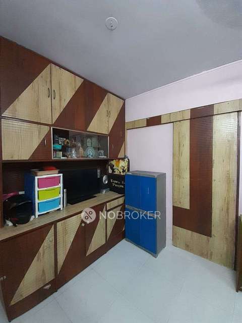 1 RK Flat In Krishna  Niwas For Sale  In Mulund East