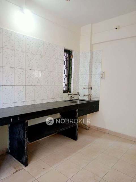 1 BHK Flat In Amod Apartment For Sale  In Shukrawar Peth