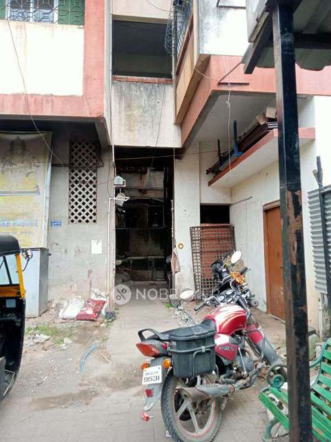 1 BHK Flat In Amod Apartment For Sale  In Shukrawar Peth