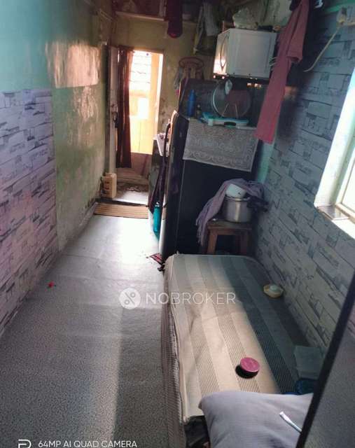 1 RK House For Sale  In Vile Parle West