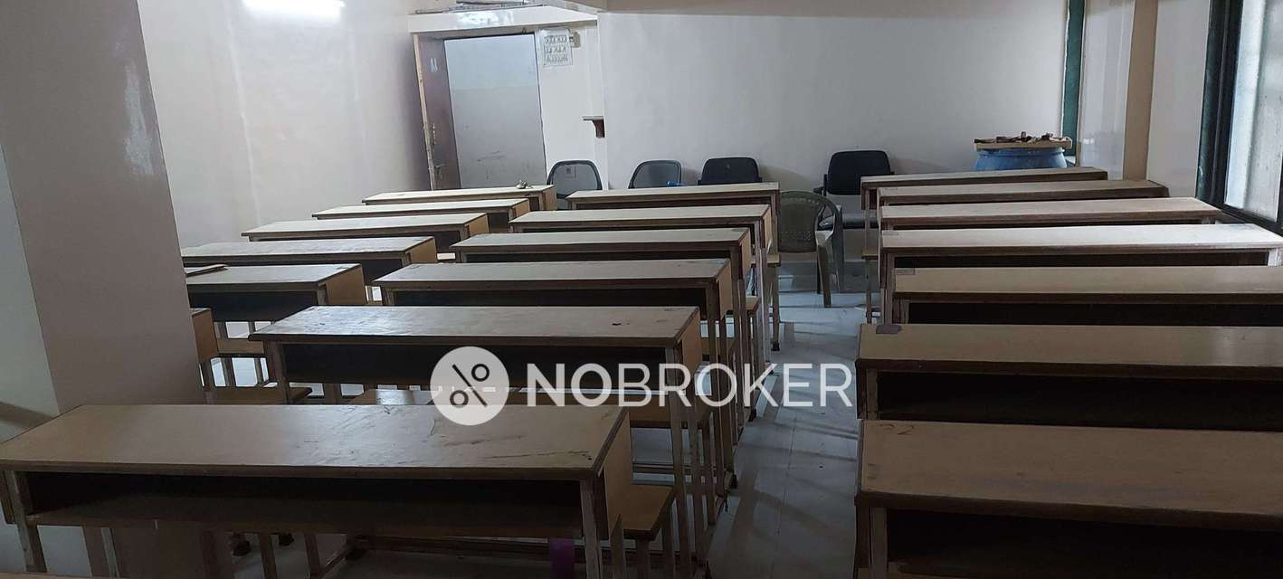 Shop in Shaniwar Peth, Pune for Rent 