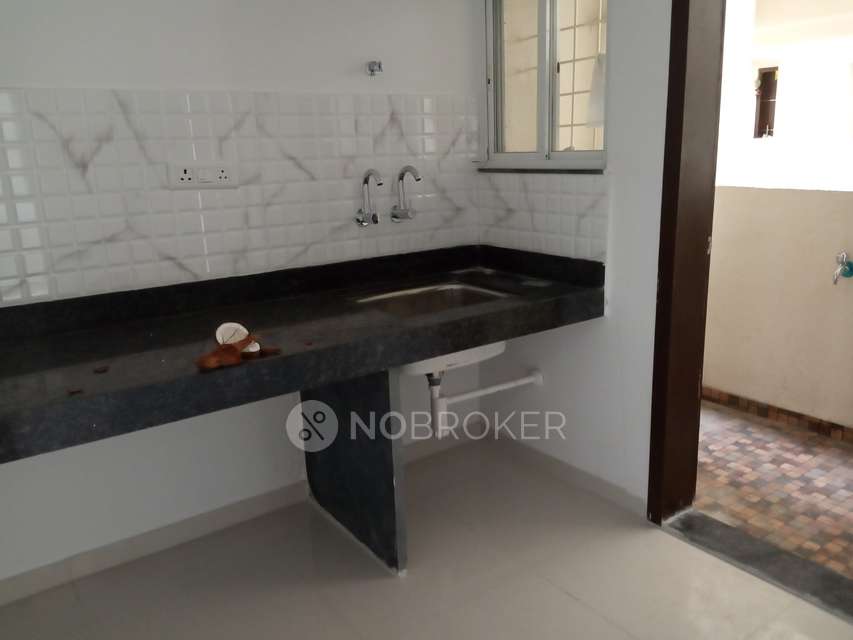 1 BHK Flat In Majestique Aqua  For Sale  In Phursungi