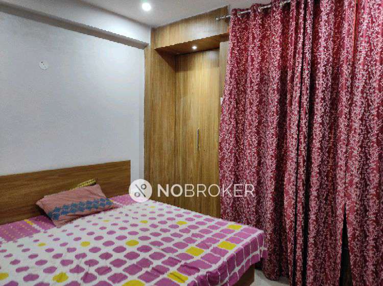 4+ BHK Flat In Standalone For Sale  In Sector 53