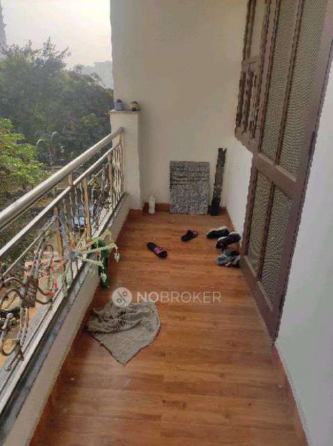 4+ BHK Flat In Standalone For Sale  In Sector 53