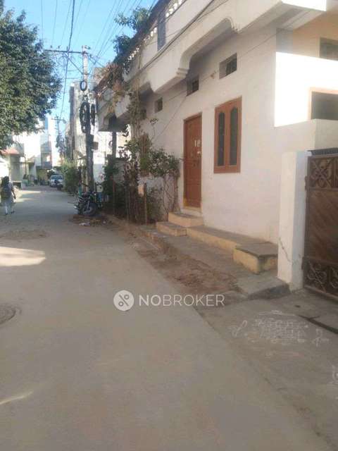 1 BHK Flat In Standalone Building 	 for Rent  In Jagathgiri Gutta