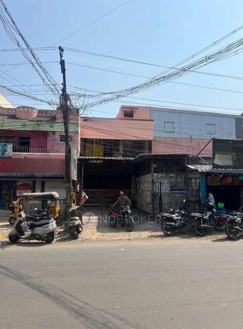Shop in State Bank Of India, Chennai for Rent 