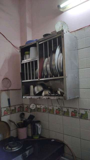 2 BHK Flat In Standalone Building  For Sale  In Pitampura