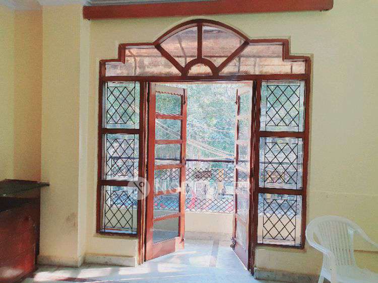 3 BHK Flat In Standalone Building  For Sale  In Jangpura B