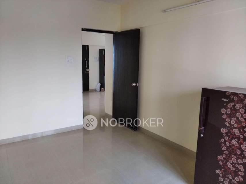 3 BHK Flat In Trimurti Kripa Bldg No.2 For Sale  In Borivali West