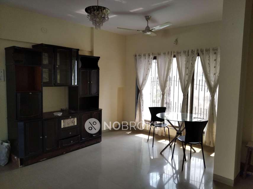 3 BHK Flat In Trimurti Kripa Bldg No.2 For Sale  In Borivali West