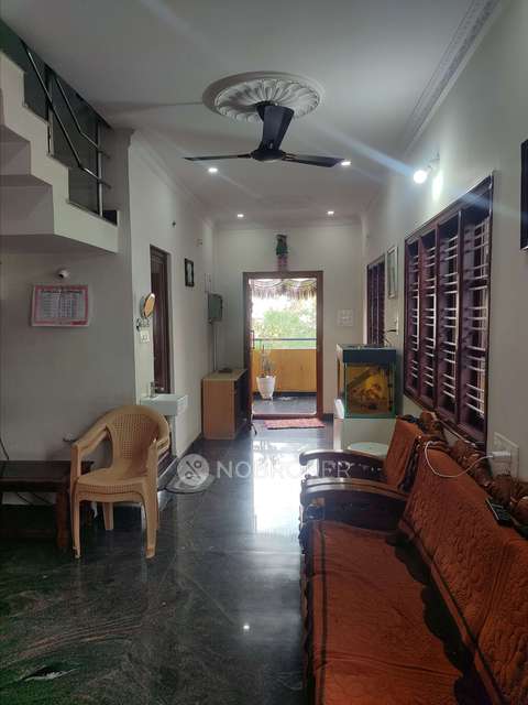 4+ BHK Flat For Sale  In Kodipur