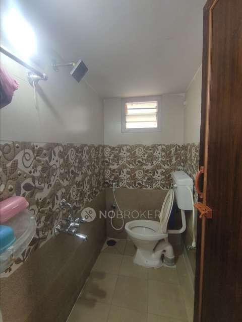 4+ BHK Flat For Sale  In Kodipur