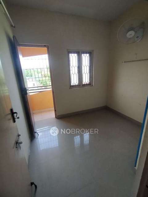 2 BHK Flat In Vignesh Flats For Sale  In Salamangalam