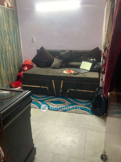 2 BHK Flat In Green Residency Welfare Society  For Sale  In Mehrauli