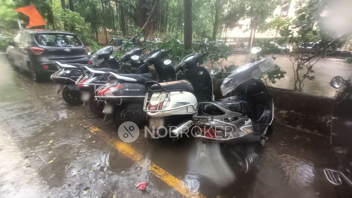 3 BHK Flat In Saptarshi Park For Sale  In Mulund West