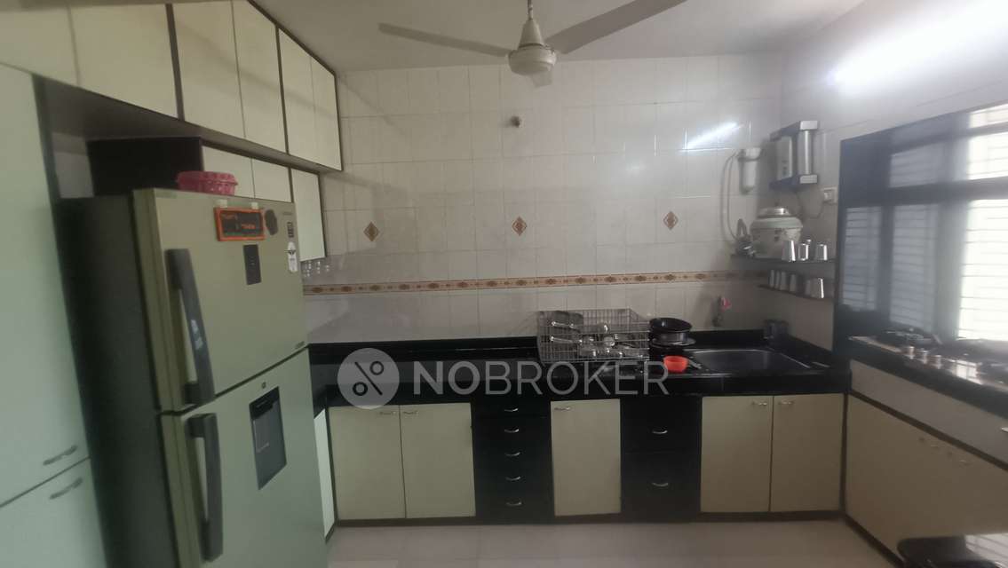 3 BHK Flat In Saptarshi Park For Sale  In Mulund West