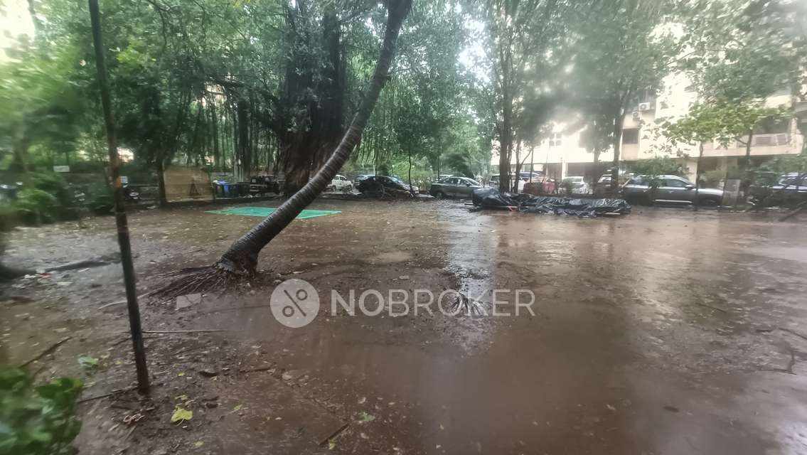 3 BHK Flat In Saptarshi Park For Sale  In Mulund West