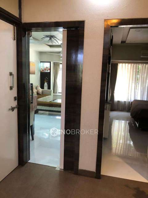 2 BHK Flat In Meenakshi Apartment  For Sale  In Malad West