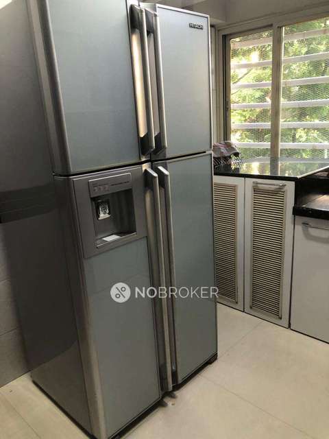 2 BHK Flat In Meenakshi Apartment  For Sale  In Malad West