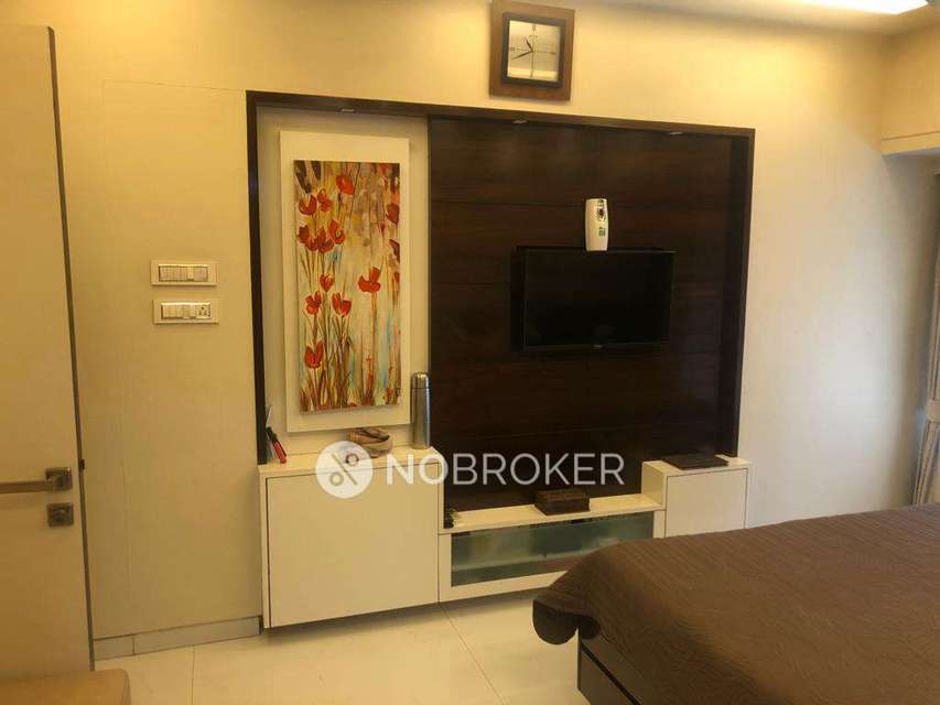 2 BHK Flat In Meenakshi Apartment  For Sale  In Malad West