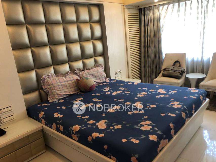 2 BHK Flat In Meenakshi Apartment  For Sale  In Malad West