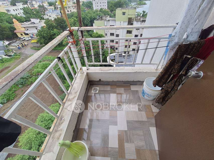 2 BHK Flat In Majestique Oasis For Sale  In Wagholi