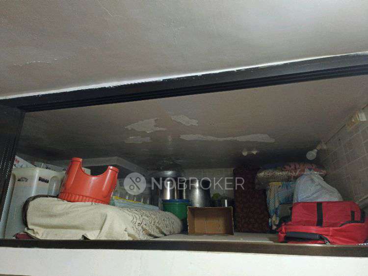 1 RK Flat In Sankalp Siddhi Building, Grant Road For Sale  In Grant Road