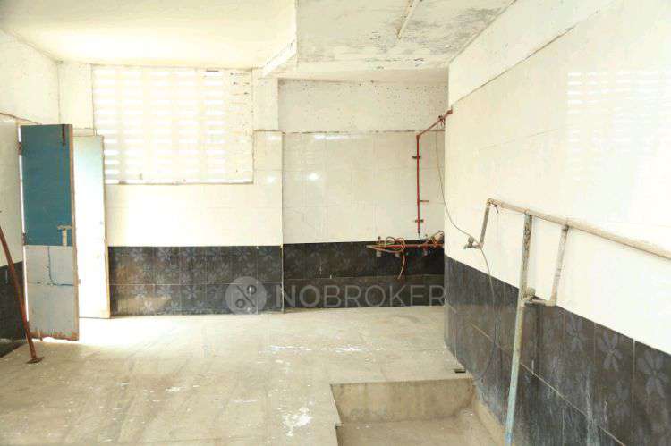 Shop in Palavakkam, Chennai for Rent 