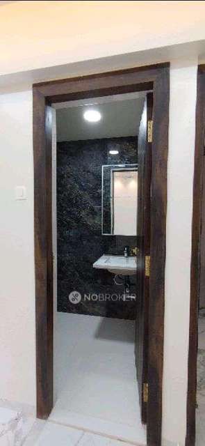 2 BHK Flat In Avvad Shubham Atlantis For Sale  In Ghatkopar East