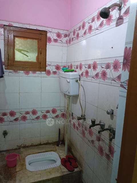 2 BHK Flat In Builder Floor For Sale  In Mayur Vihar 