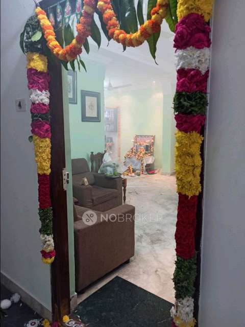 2 BHK Flat In Paradise Tower Appartment for Rent  In Electronic City